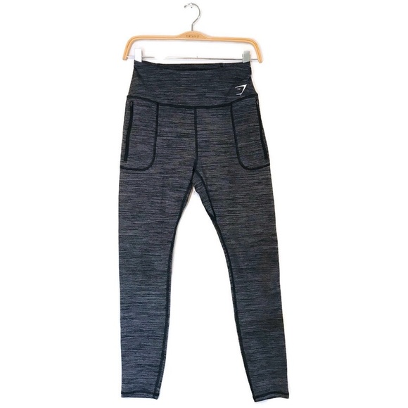 Gymshark Fleece Lined Black Gray Zipper Pocket Leggings Wpmen’s size Medium 8 10 - Picture 1 of 9